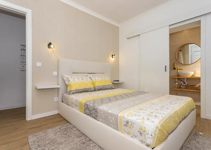 Refugio Barcas Lourinha (Lisbon)