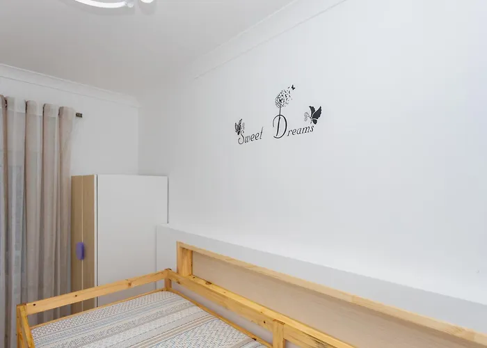 Refugio Barcas Lourinha (Lisbon)