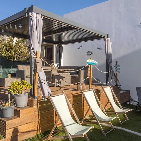 Refúgio Barcas Ferienhaus Lourinhã